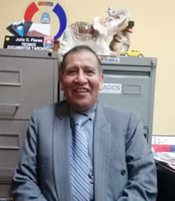Julio Carmelo Flores