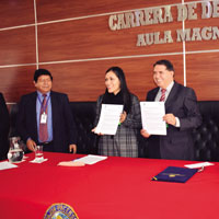Facultad de Derecho y Cámara de Senadores suscriben convenio