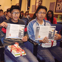 Premian a ganadores de concurso de ensayos en Historia