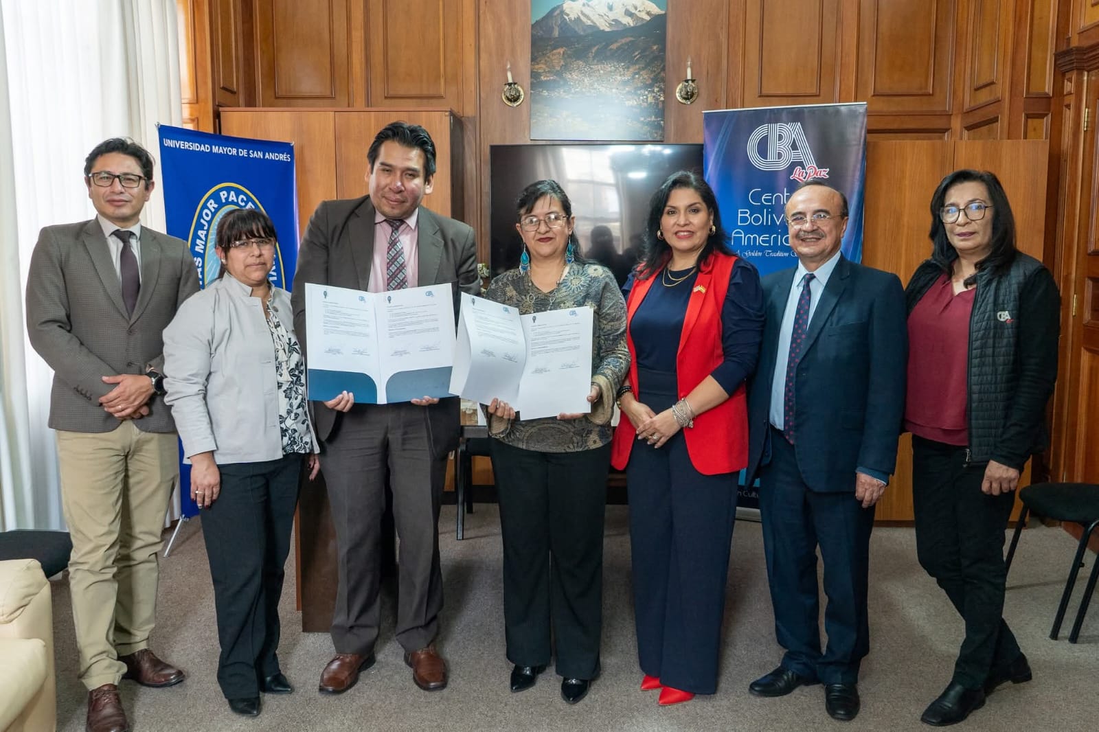 UMSA y CBA firman alianza estratégica para potenciar el aprendizaje del inglés en la comunidad universitaria