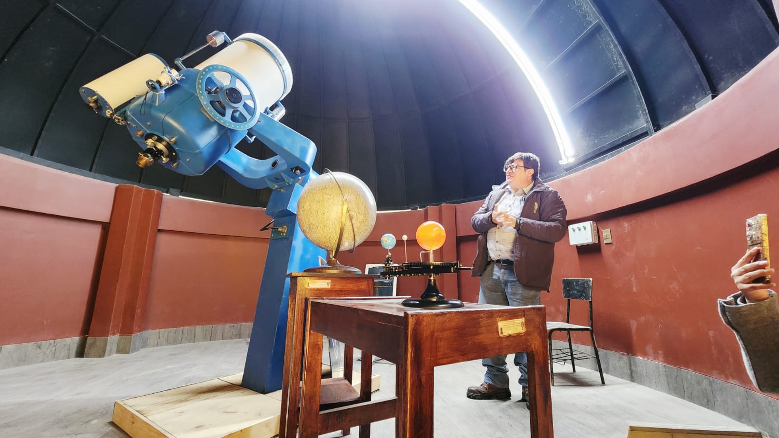 El Planetario de la UMSA abre los festejos por sus 50 años con astronomía para toda la familia